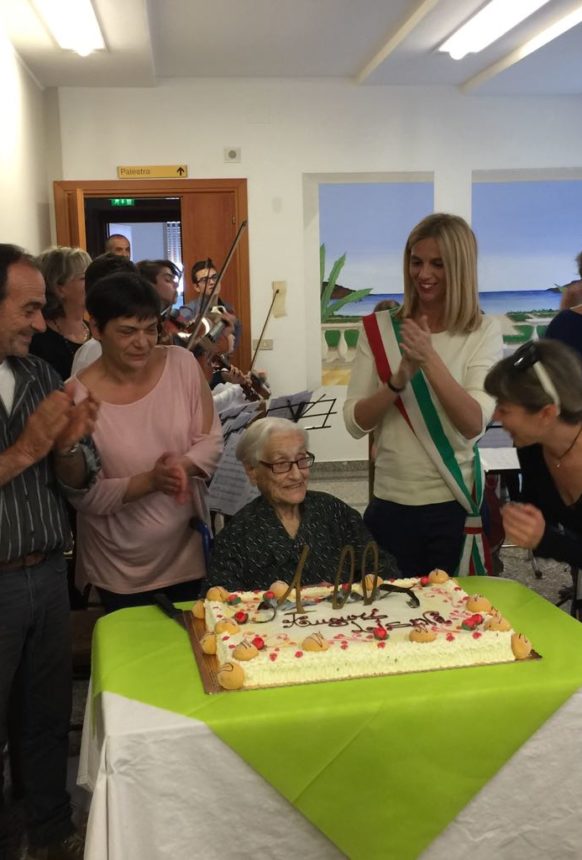 100AnniLisena (5)