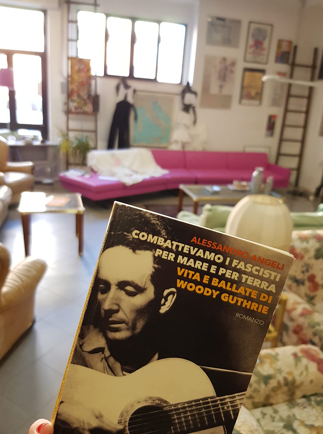 La vita e le ballate di Woody Guthrie protagoniste all’Abbriccio con Angeli