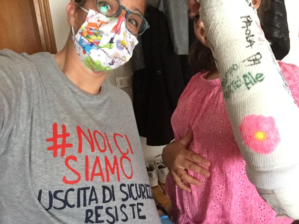 “Uscita di Sicurezza Resiste”